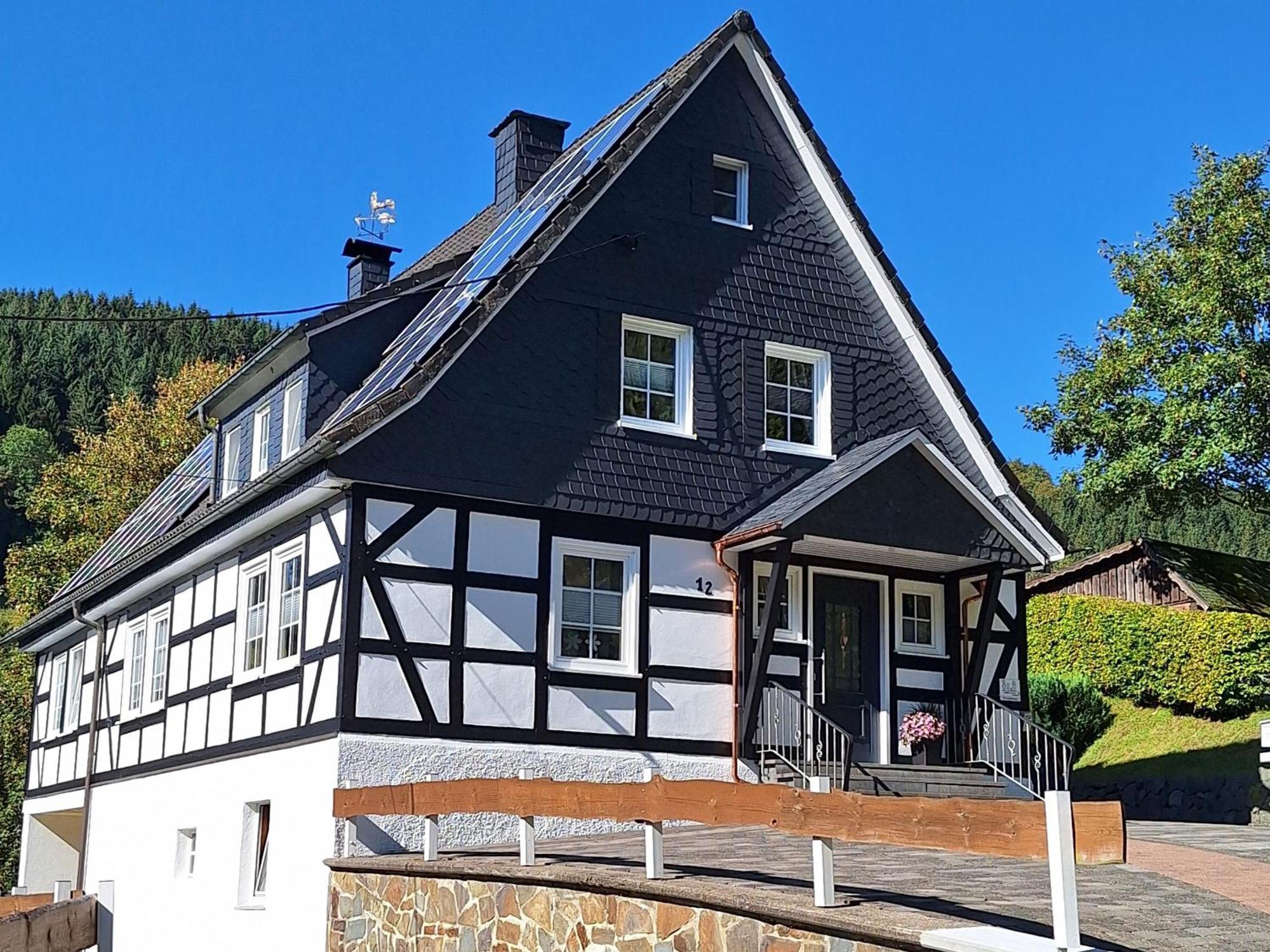 Ferienwohnung Zur Basemicke Schmallenberg Εξωτερικό φωτογραφία
